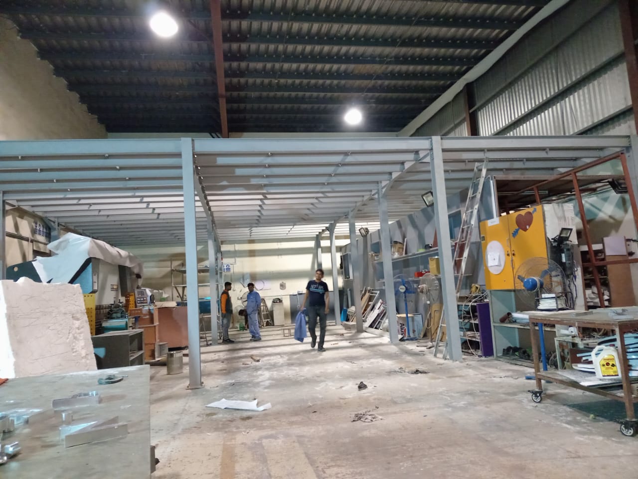 mezzanine floor work by Alshaheen steel
